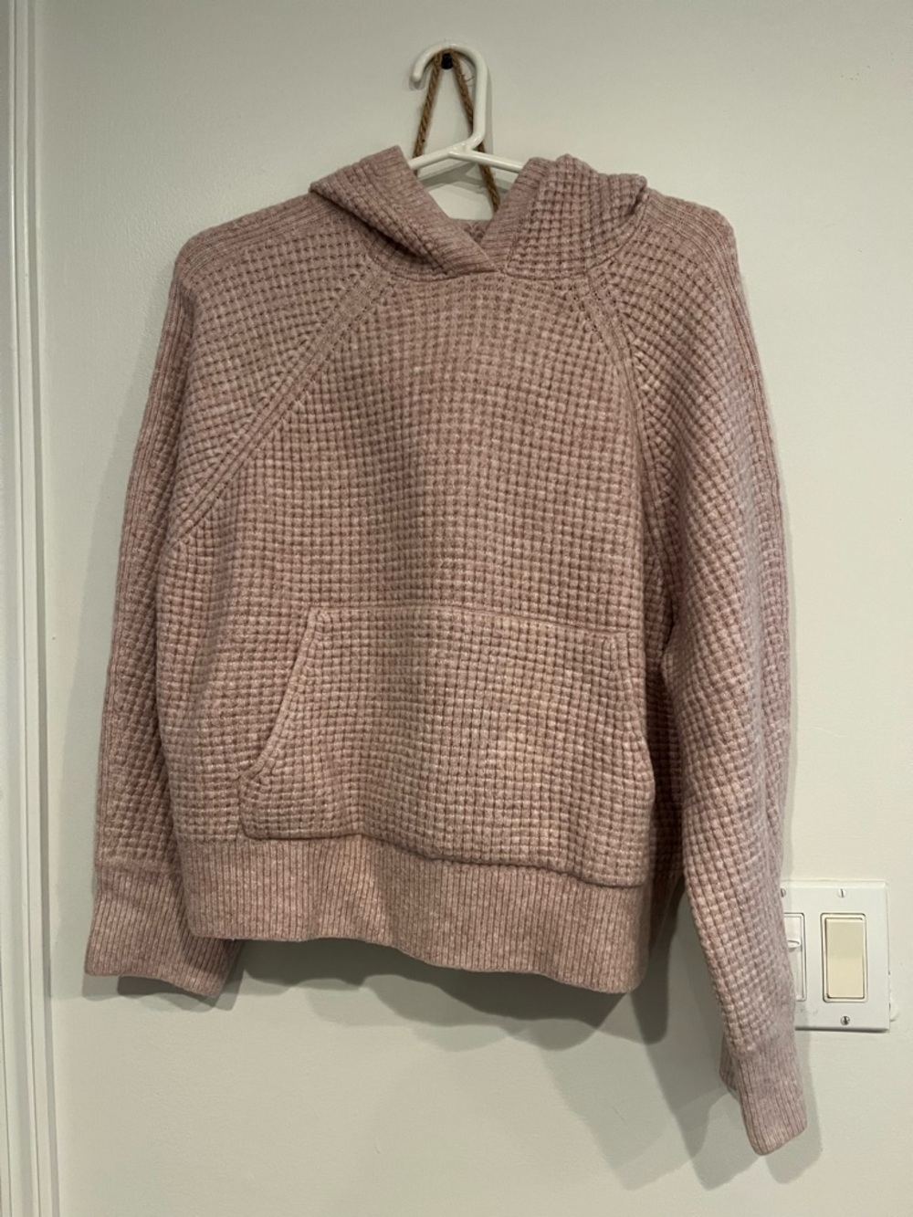 Abercrombie & Fitch cozy waffle-knit Hooded Sweater - Dusty Rose
NEW w tags